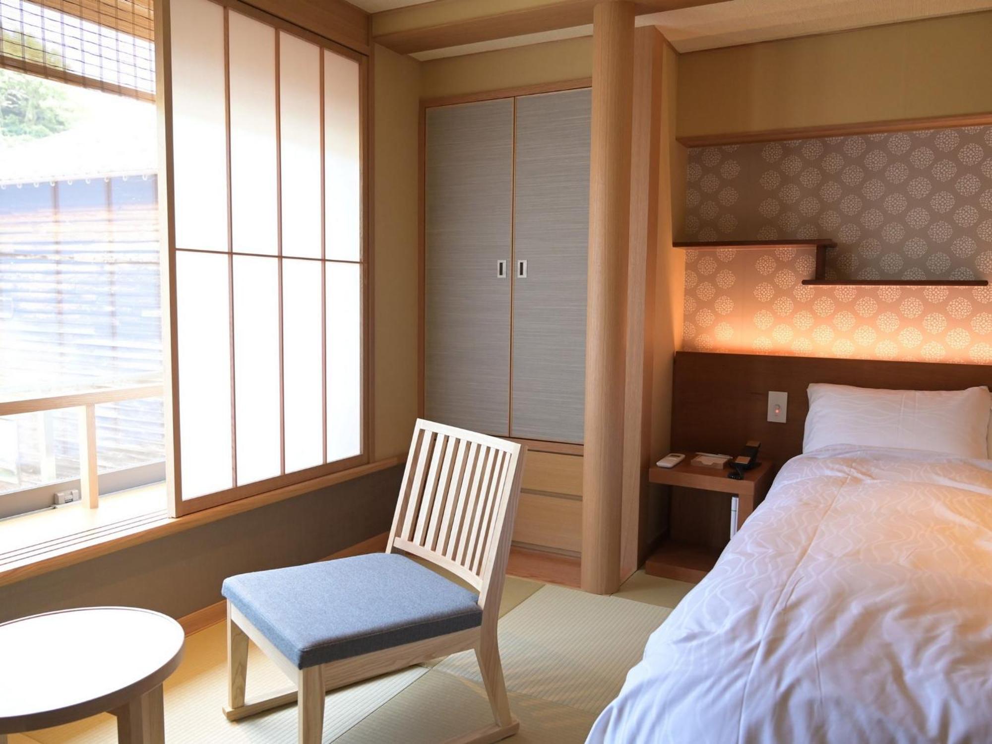 Akaishiya 城崎温泉旅館 赤石屋 Тойоока Екстер'єр фото