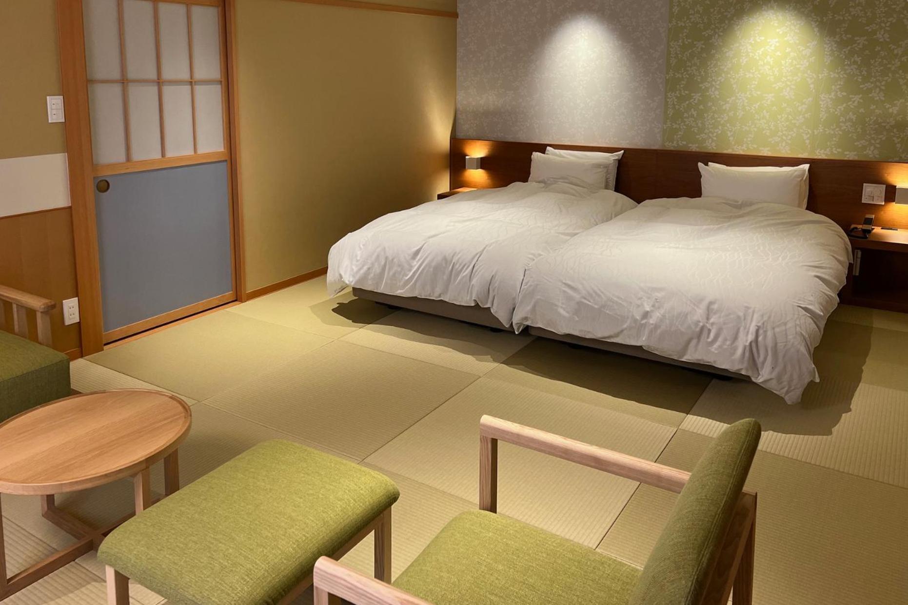 Akaishiya 城崎温泉旅館 赤石屋 Тойоока Екстер'єр фото