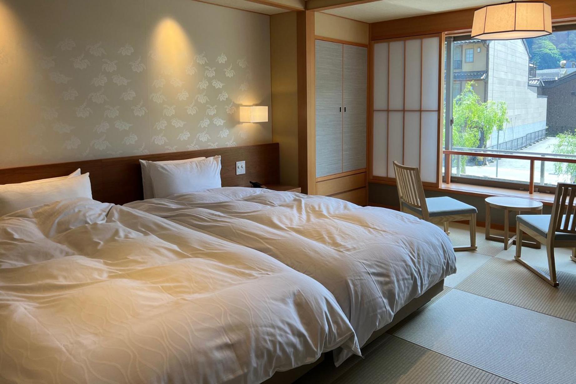Akaishiya 城崎温泉旅館 赤石屋 Тойоока Екстер'єр фото